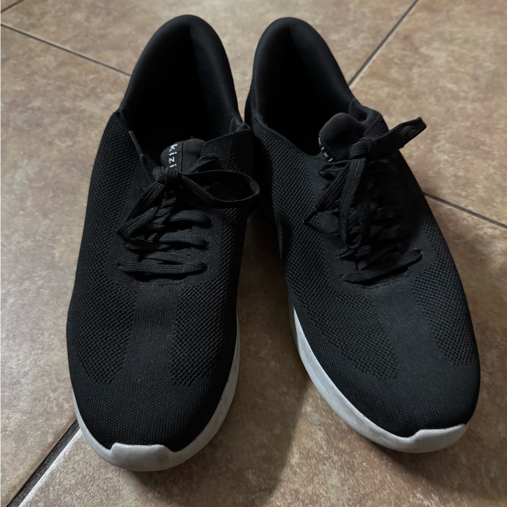 Black Athletic Men's Shoes